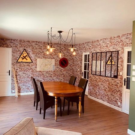 Man Cave Villa Le Mans Bagian luar foto